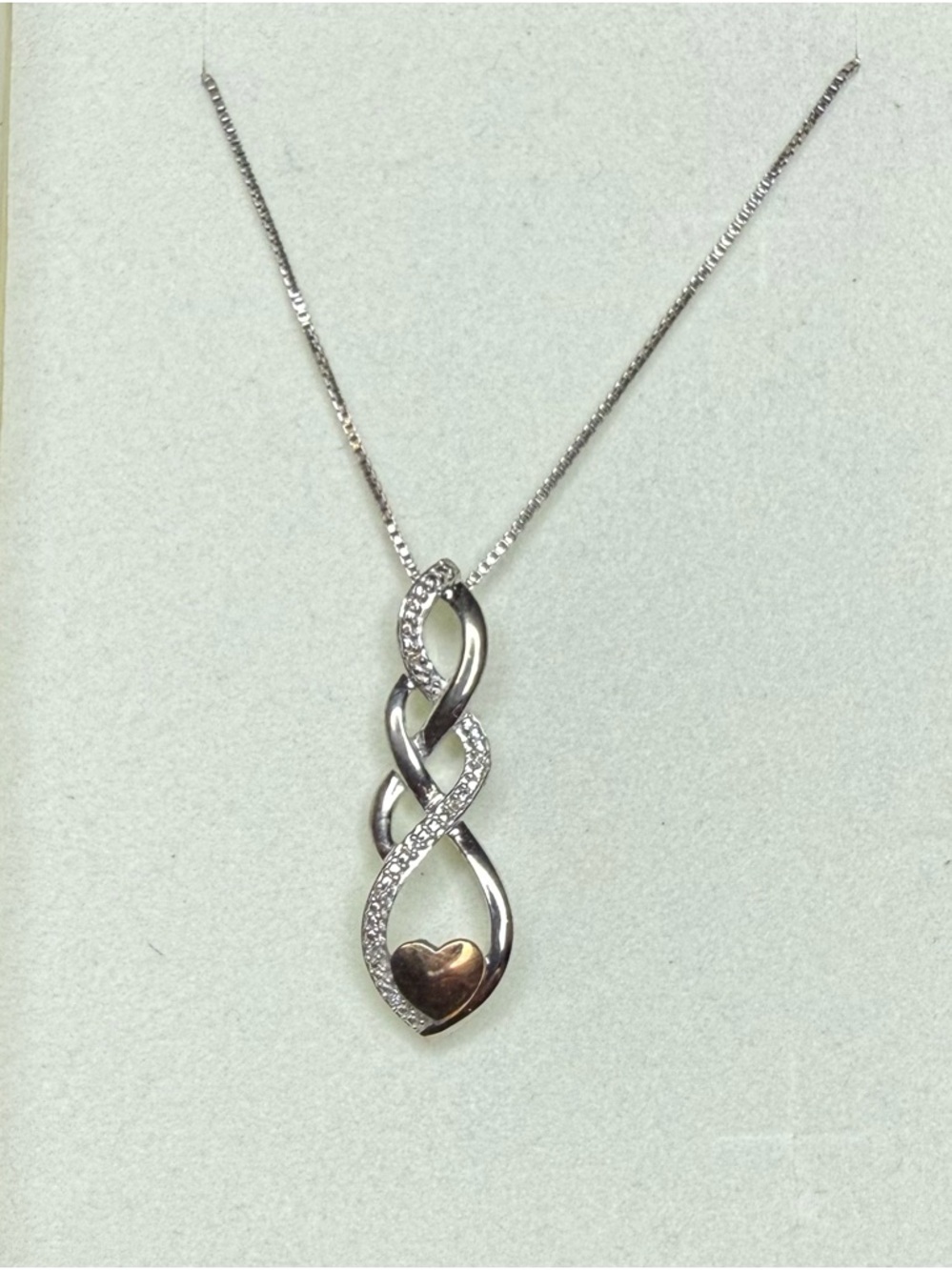 Diamond Bicolor Infinity Necklace
